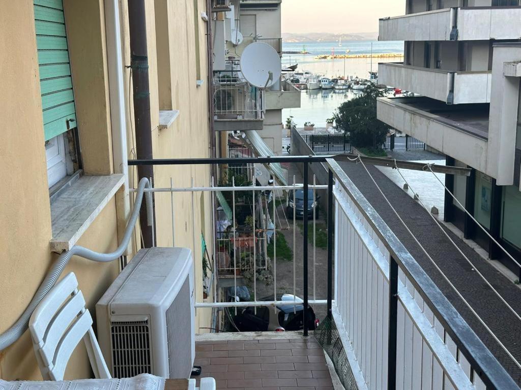 Appartamento Al Mare Порто Санто Стефано Екстериор снимка